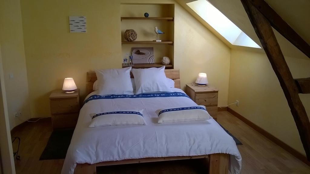 Hotel La P'Tit' Fugue La Bouexiere Camera foto